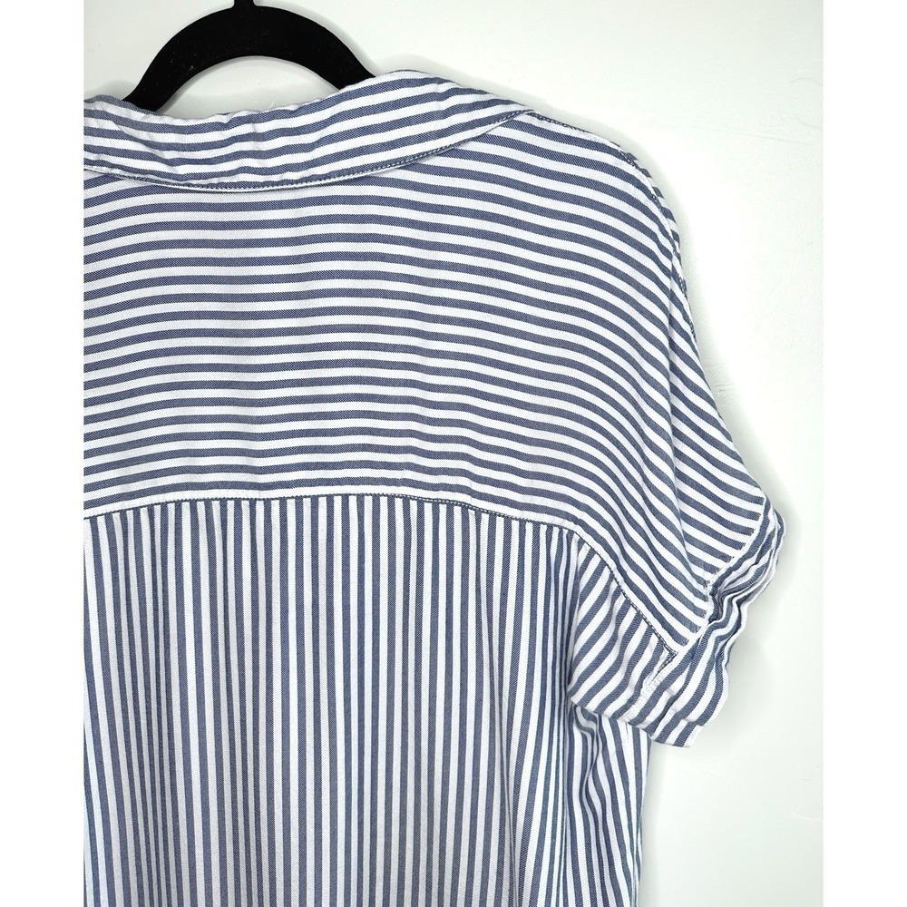 Beach Lunch Lounge Striped Short Sleeve Blouse Size M Blue Rayon Nautical Summer - Picture 9 of 15